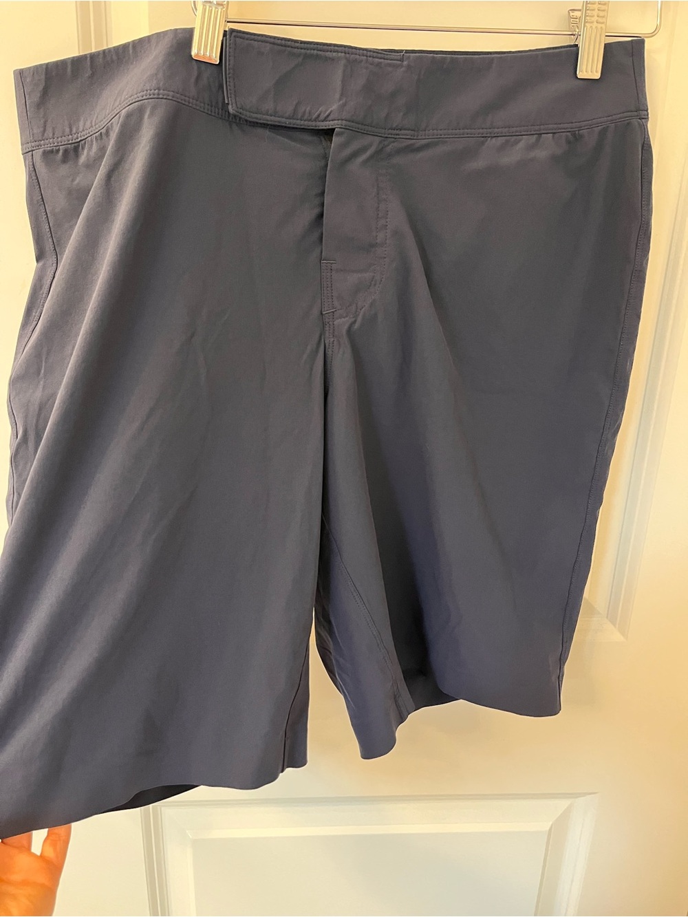 Lululemon Men's Performance Shorts - Navy Blue